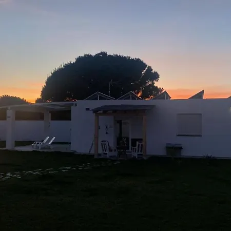 Chalet Casa Costa Ecologica Y De Design Con Piscina, Jardin Y Parking Chiclana de la Frontera